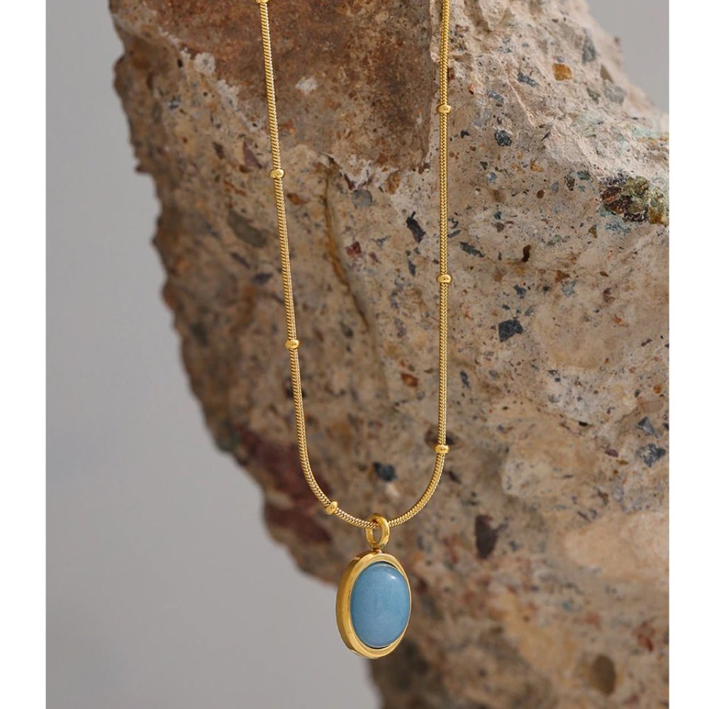 dainty natural stone necklace